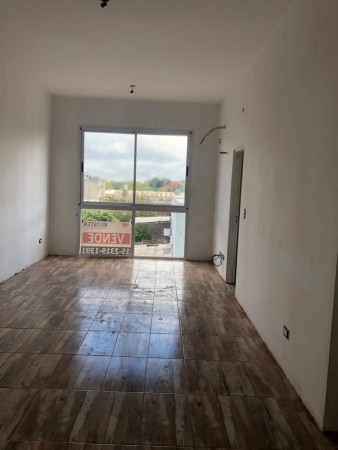 Monoambiente para uso profesional o vivienda 