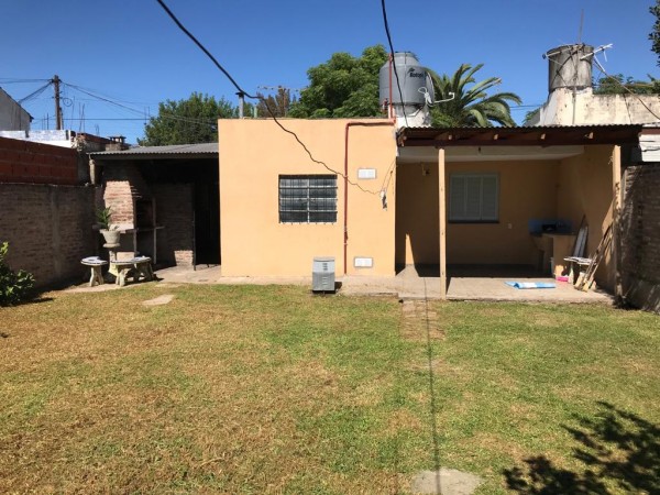 VENTA - Casa 4 ambientes con COCHERA en Jose C. Paz APTA CREDITO HIPOTECARIO BANCARIO