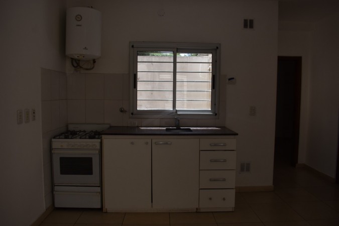 Venta Departamento 3 Ambientes En Complejo Cerrado