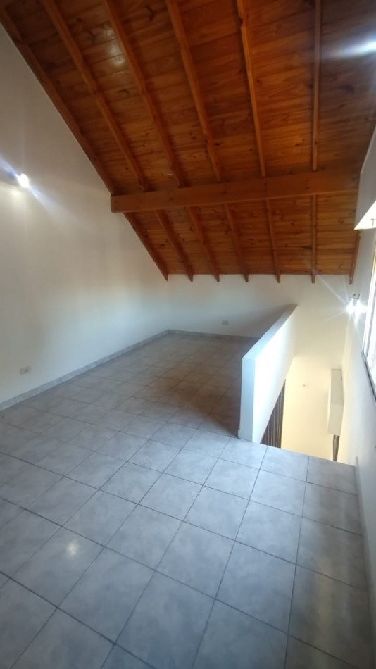 Departamento En PH Dos Ambientes Con Patio - Apto Credito