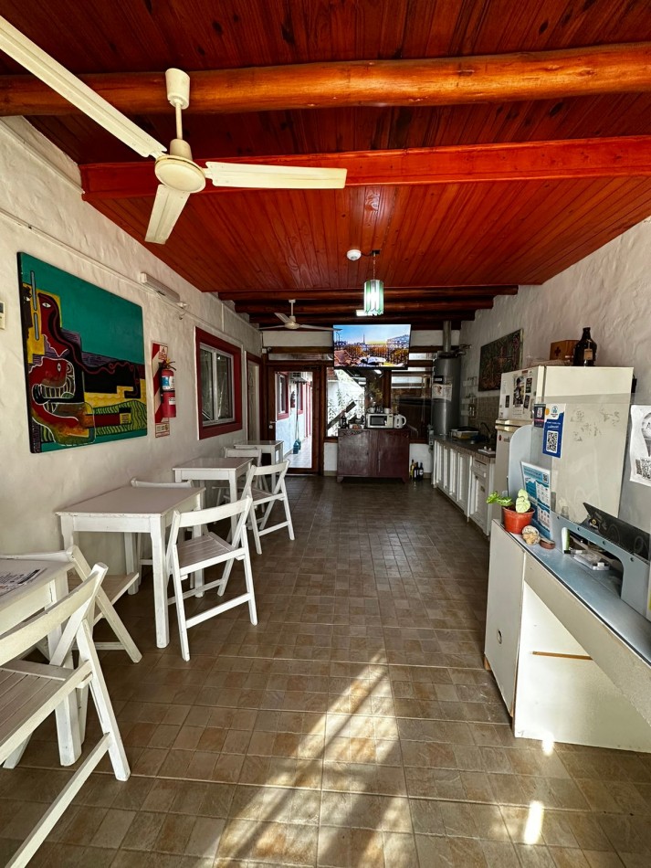 Hotel, Posada 11 Habitaciones en Colon (E.R) A 1 Cuadra Del Rio 