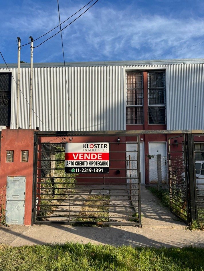 Venta Apto Credito Hipotecario Duplex Con Cochera A Metros Ruta 8 Polo Sanitario