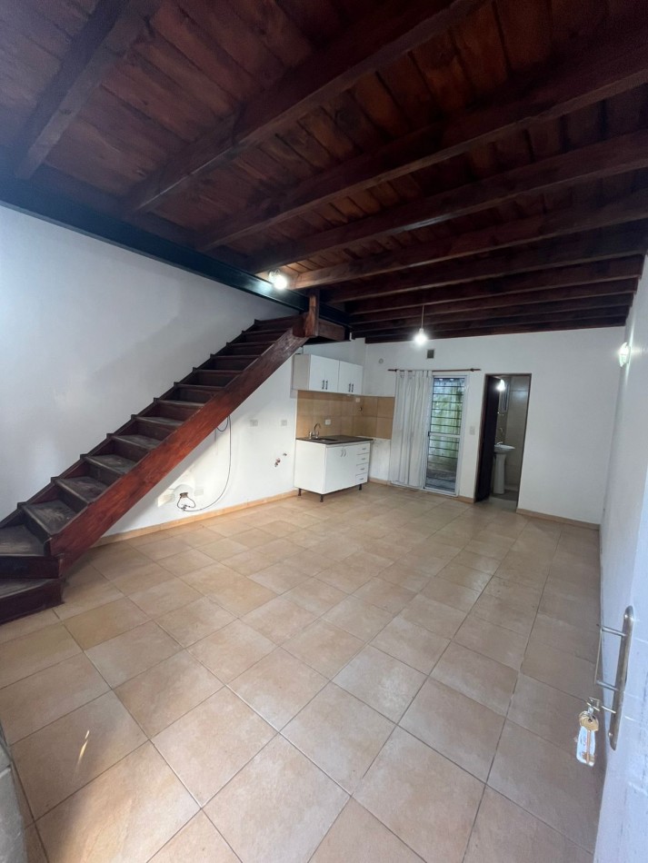 Venta Apto Credito Hipotecario Duplex Con Cochera A Metros Ruta 8 Polo Sanitario