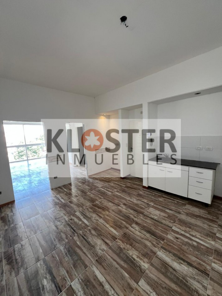 Venta Luminoso Departamento Grande 2 Ambientes 45 M2