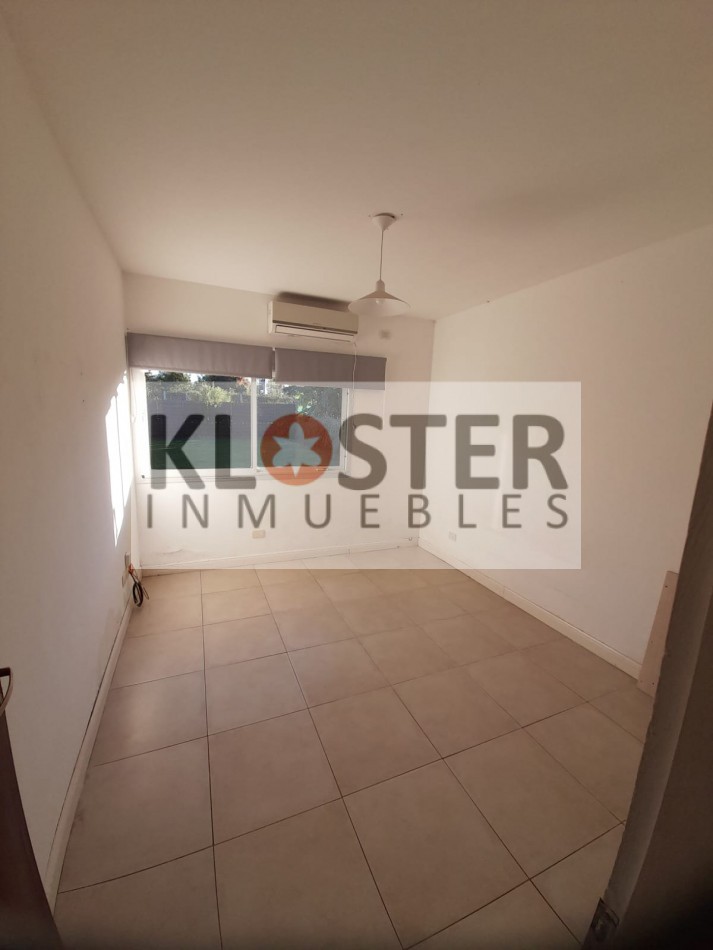 VENTA HERMOSA CASA en Manzanares Chico Pilar