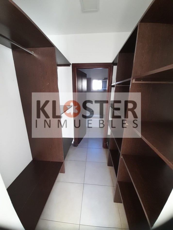 VENTA HERMOSA CASA en Manzanares Chico Pilar