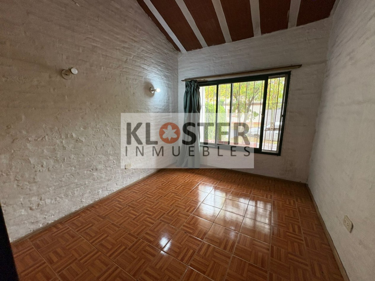 Gran Casa 6 Dormitorios - En 3 Lotes Con Piscina Bella Vista