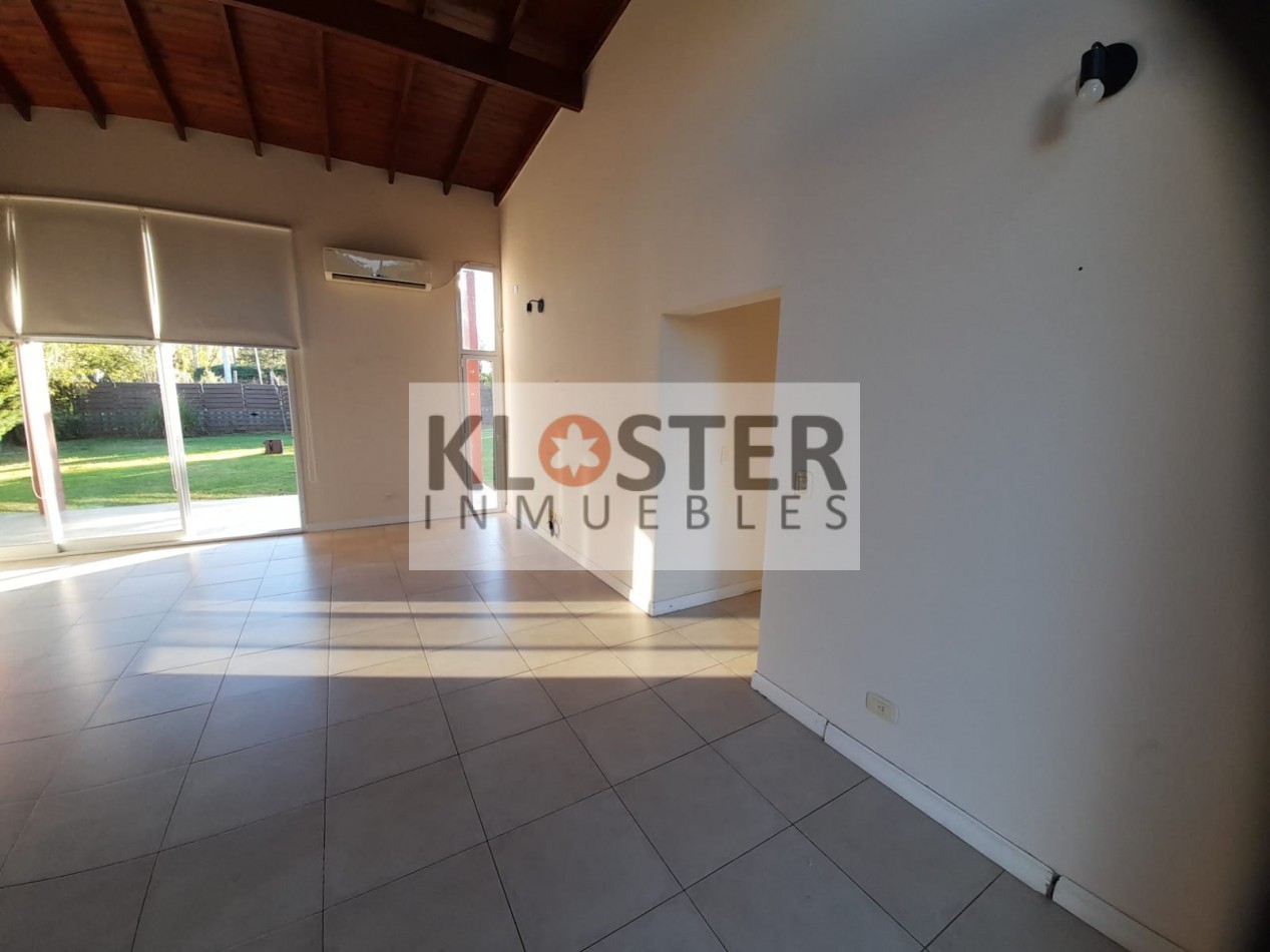 VENTA HERMOSA CASA en Manzanares Chico Pilar