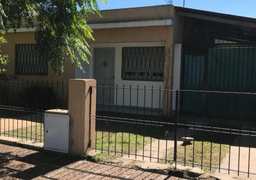 VENTA - Casa 4 ambientes con COCHERA en Jose C. Paz APTA CREDITO HIPOTECARIO BANCARIO